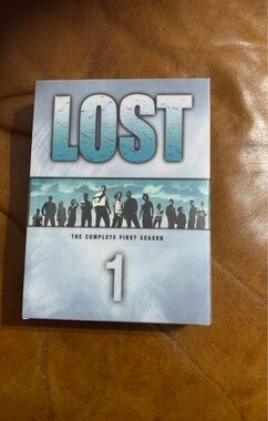 Lost Season 1 DVD set